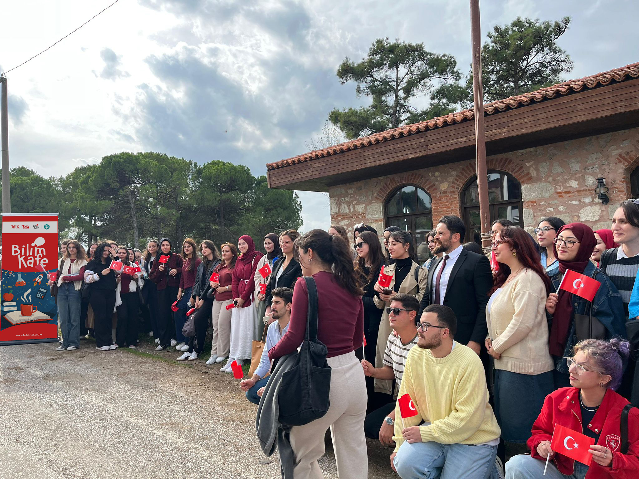 BAÜN’den Cumhuriyetin 102. Yılında Anlamlı Buluşma: “Cumhuriyet İçin Oku! Sağlıkla Yaşa, Cumhuriyeti Yaşat!” 4