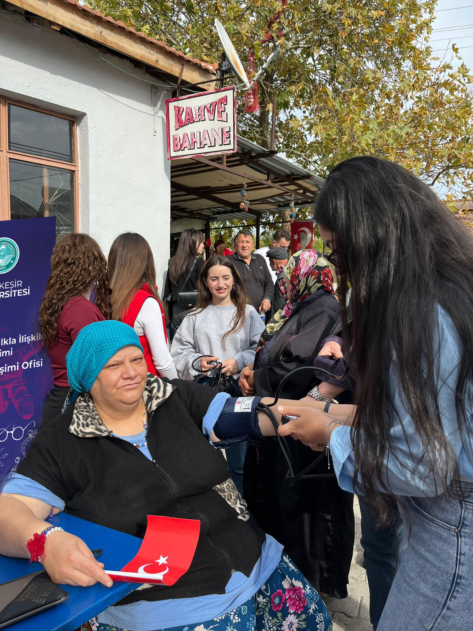 BAÜN’den Cumhuriyetin 102. Yılında Anlamlı Buluşma: “Cumhuriyet İçin Oku! Sağlıkla Yaşa, Cumhuriyeti Yaşat!” 9
