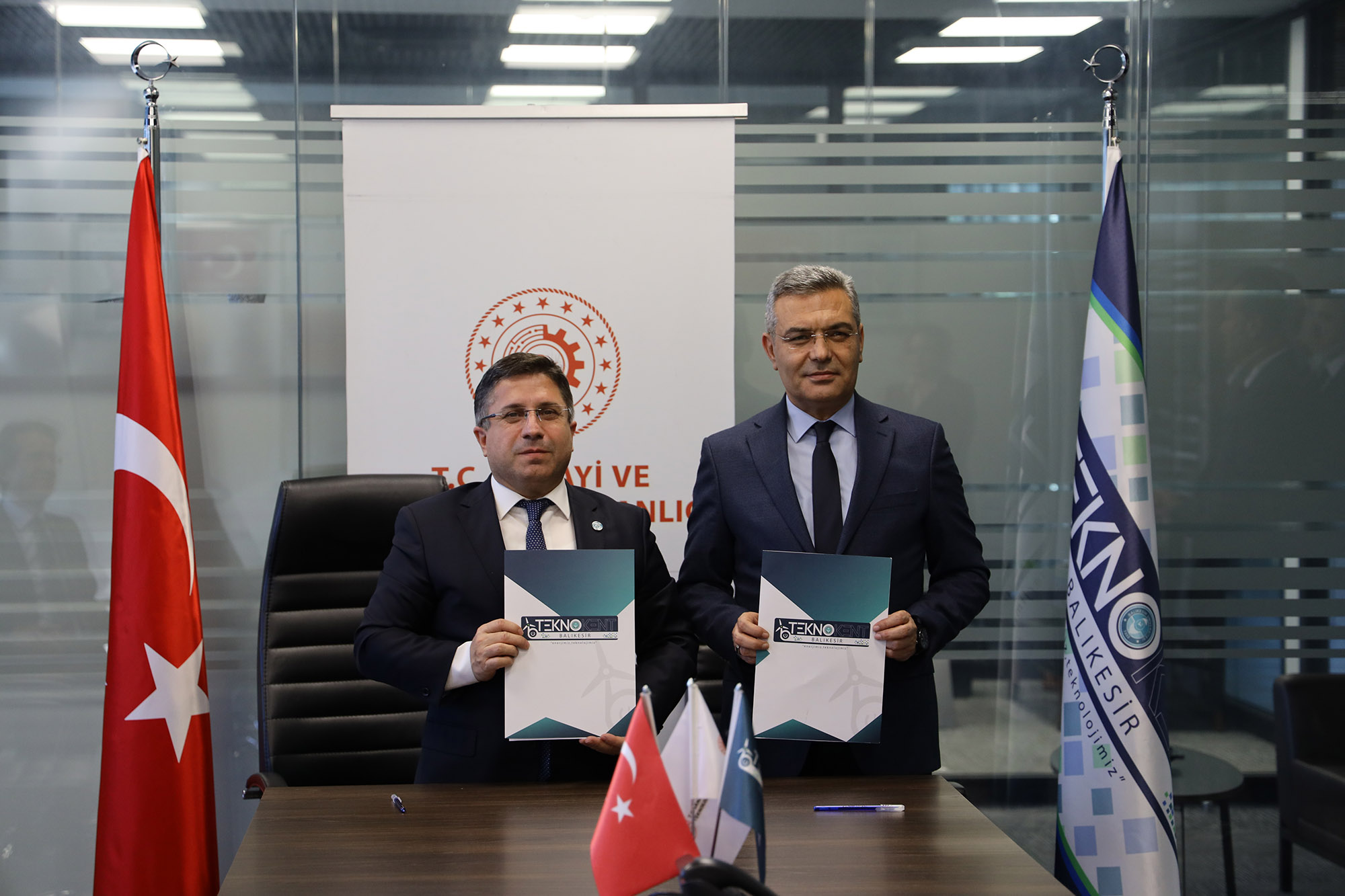 Türk Savunma Sanayiinin Güçlü Markası İşbir Elektrik, Balıkesir Teknokent’te Yerini Aldı 5