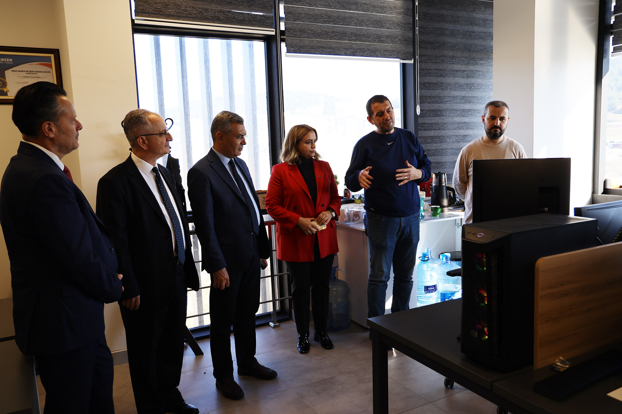 Türk Savunma Sanayiinin Güçlü Markası İşbir Elektrik, Balıkesir Teknokent’te Yerini Aldı 7