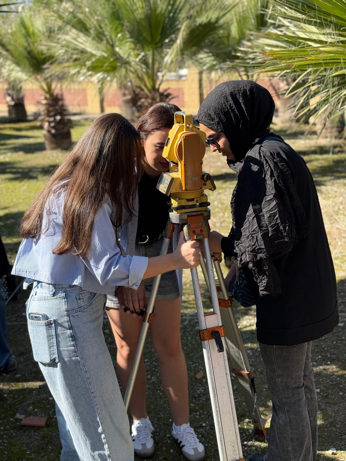 Within the scope of the Archaeology and Excavation Knowledge course, students learned the fundamental stages of scientific excavation work through hands-on practice. 1