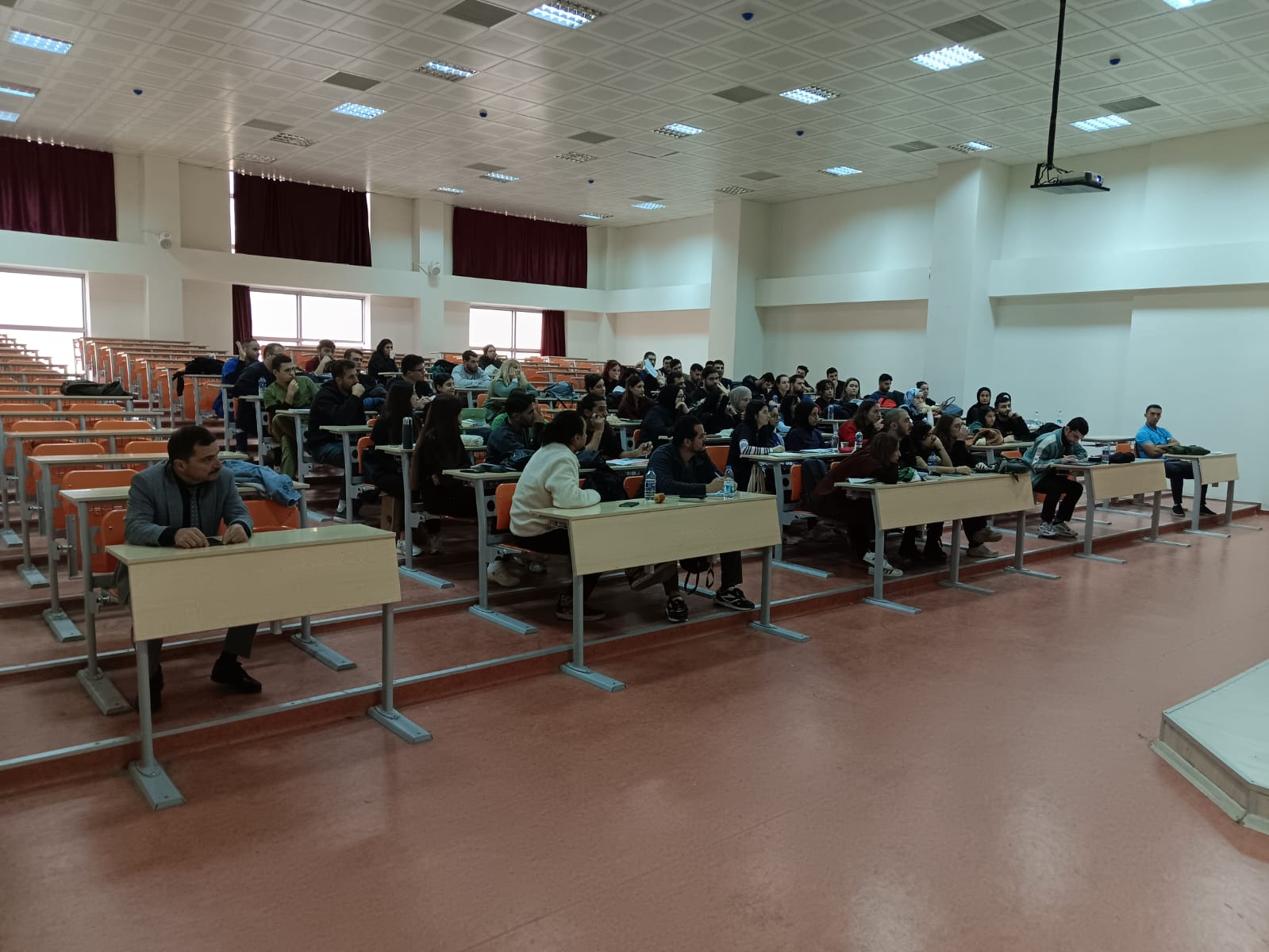 Dean-Student Meetings Held at Our Faculty! 4