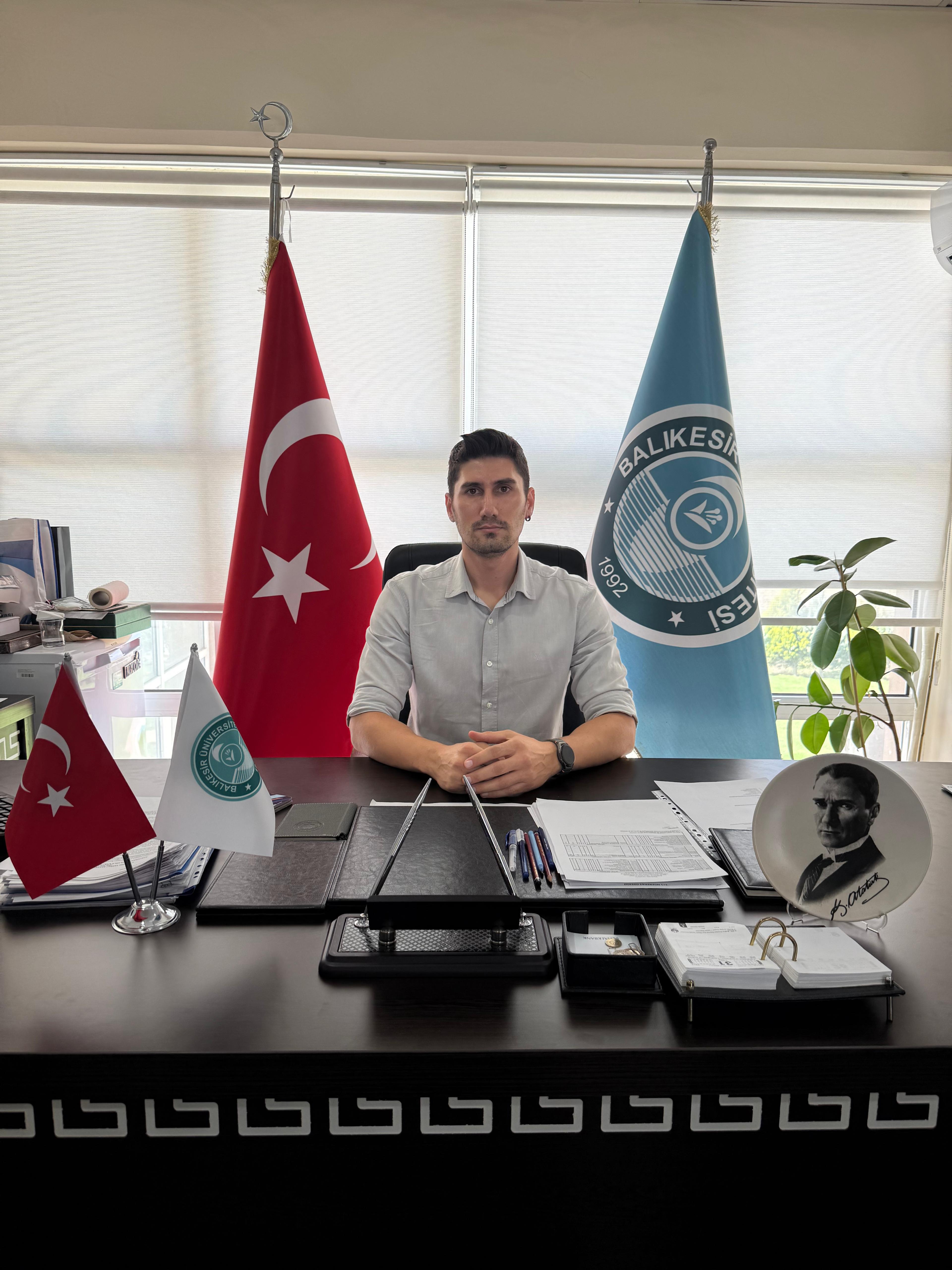 Kıvanç TOPRAKLIKOĞLU (Bölüm Başkanı)