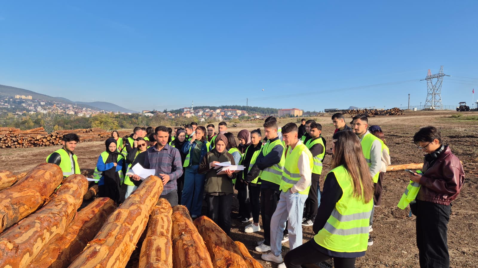 Dursunbey MYO’dan Öğrencilere Dendrometri Teknik Gezisi