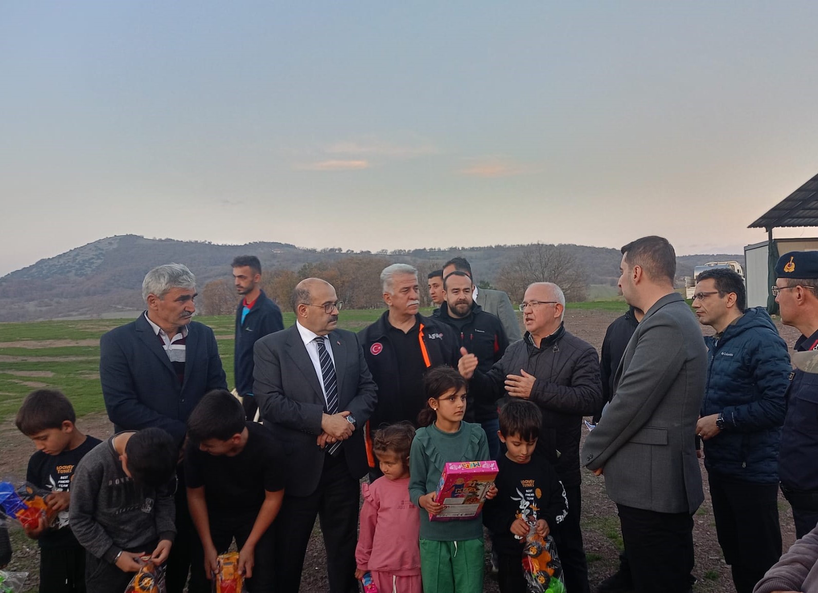 BAÜN’lü Uzmanlardan, Sındırgı Deprem Bölgesinde Arazi İncelemesi 3