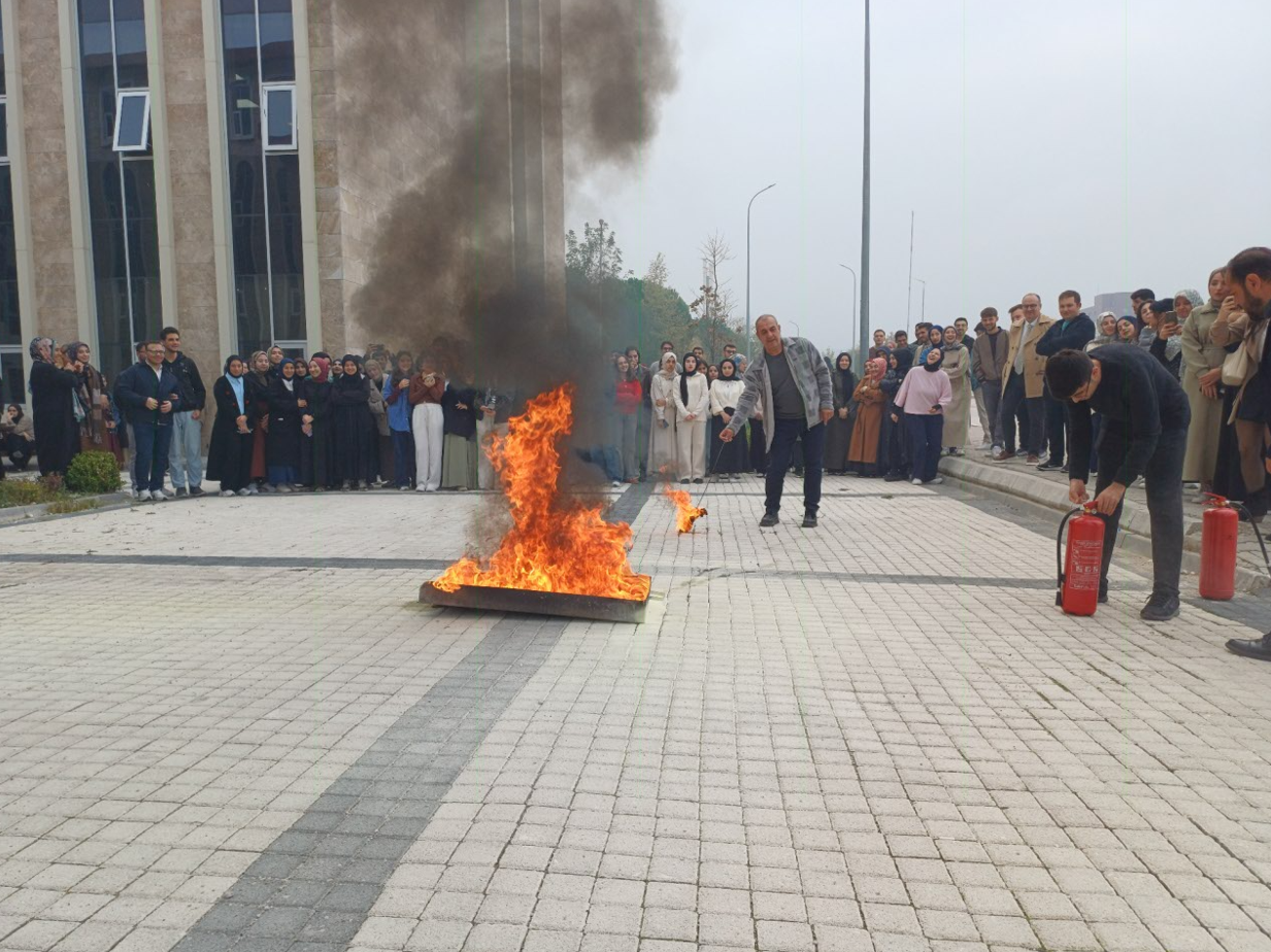 An Emergency Drill was Held in Our Faculty 17