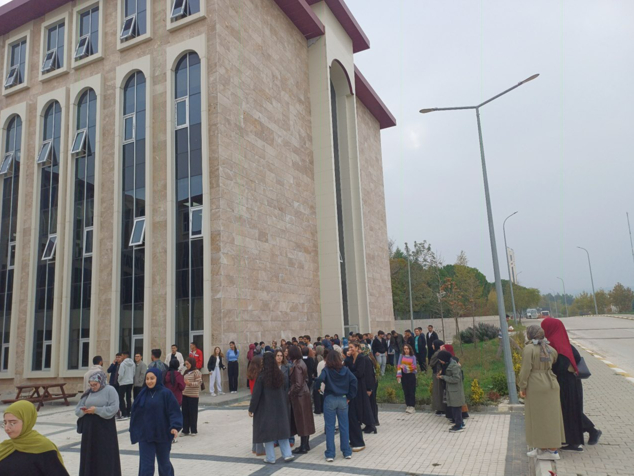 An Emergency Drill was Held in Our Faculty 7