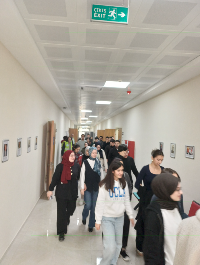 An Emergency Drill was Held in Our Faculty 5