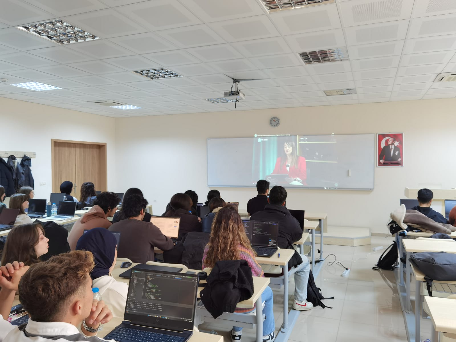 Kurumsal Akreditasyon ve Kalite Güvencesi Eğitimi Hakkında Bilgilendirme Yapıldı 1