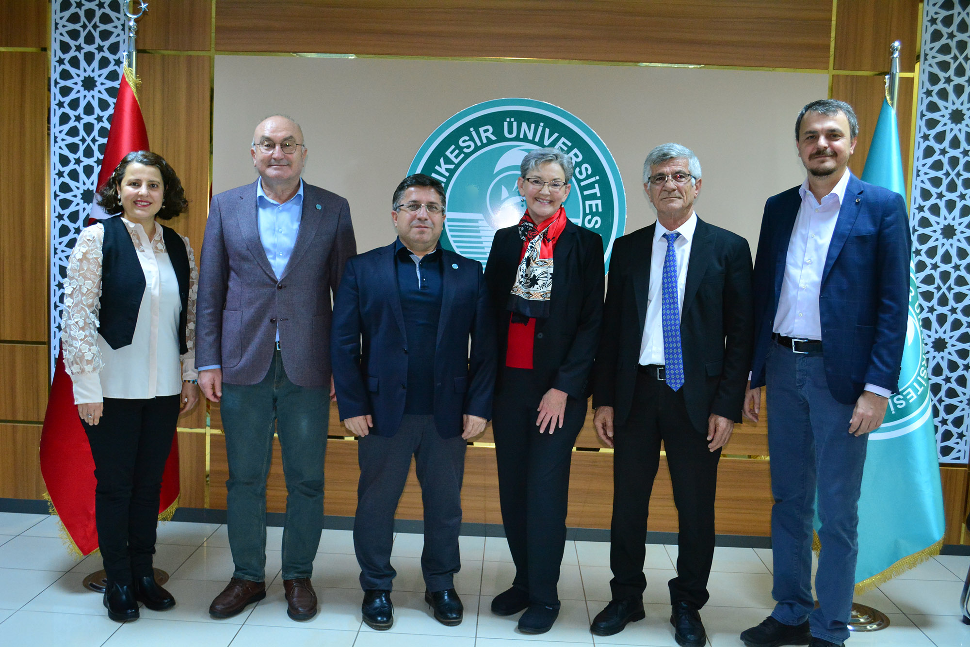 BAÜN’e Konuk Akademisyen Olarak Gelen ABD’li Prof. Dr. Kathy Cabe Trundle’den Rektör Oğurlu’ya Ziyaret 3