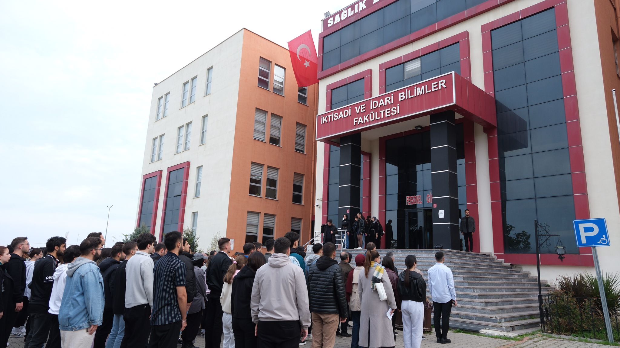 ATATÜRK, Ebediyete İrtihalinin 87. Yılında Balıkesir Üniversitesinde Anıldı 11