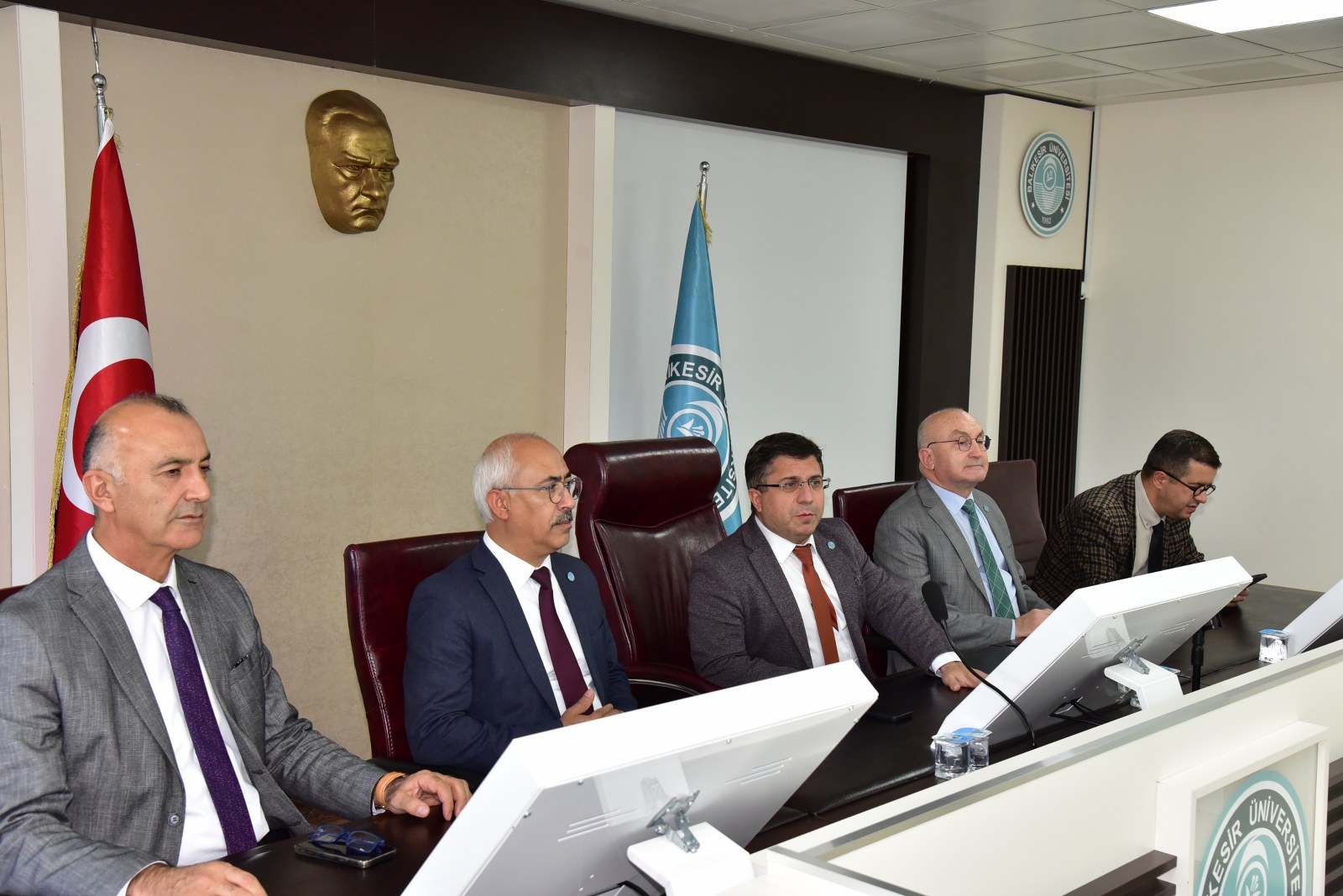 BAÜN’de, Kriz Yönetim Süreçleri Kapsamında Değerlendirme Toplantısı Gerçekleştirildi 5