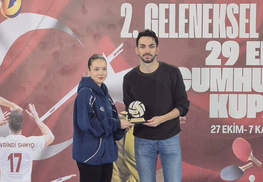 BAÜN İvrindi Sağlık Hizmetleri MYO’da 2. Geleneksel 29 Ekim Cumhuriyet Kupası Düzenlendi 5