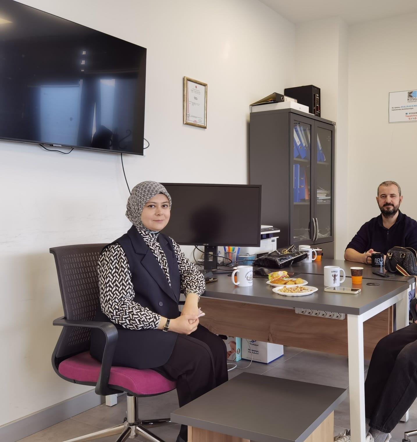 Taşkent Politeknik Üniversitesi Akademisyeni Bölümümüzde 1