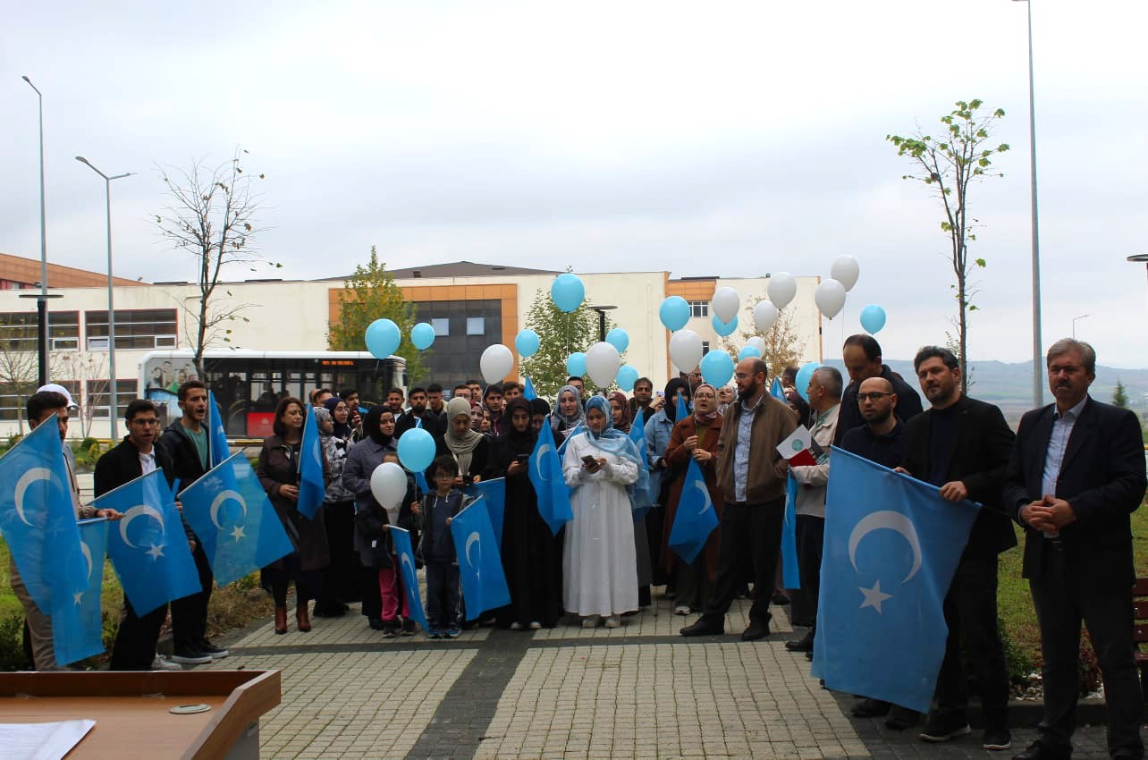 BAÜN İlahiyat Fakültesinde, “Bir Dua Yükselir Göğe, Doğu Türkistan Özgürlüğe” Temalı Etkinlik 6