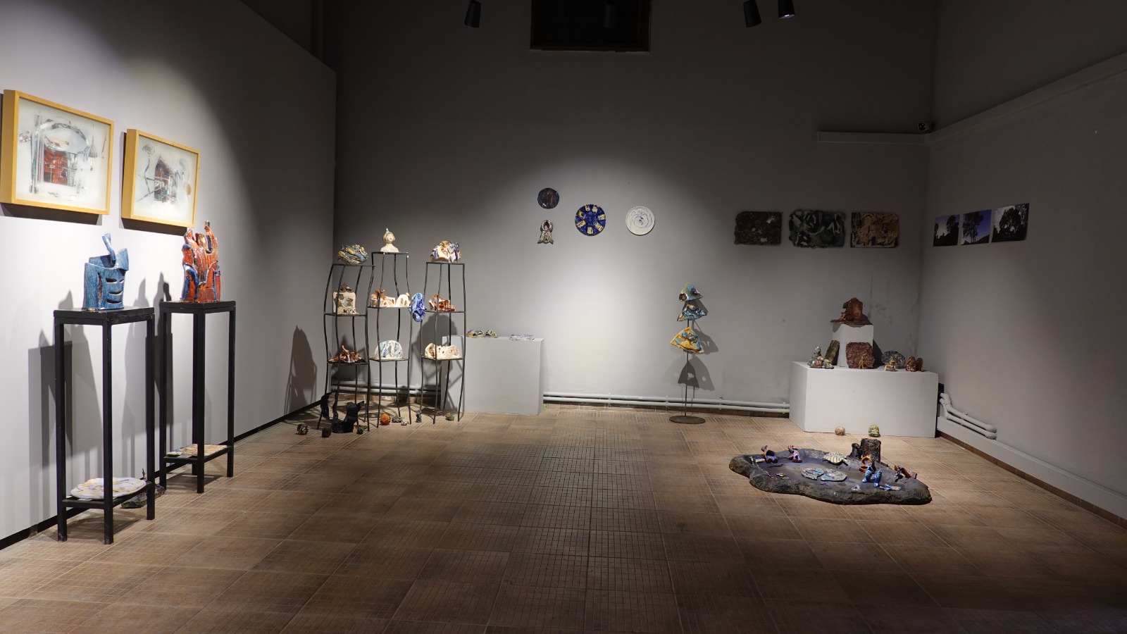 Prof. Dr. Serdar Yılmaz's project exhibition, "Ören in the Deep: Adramytteion," opened at the Troy Foundation Korfmann Library Exhibition Hall in Çanakkale. 4