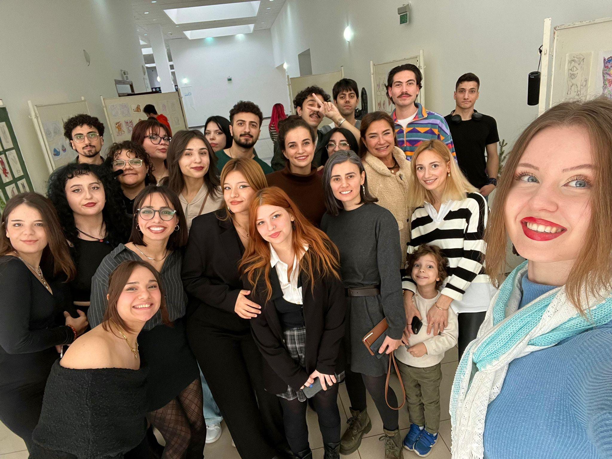 "Sevimli Canavarlar" Üç Boyutlu Sanat Atölyesi Sergisi Açıldı. 3