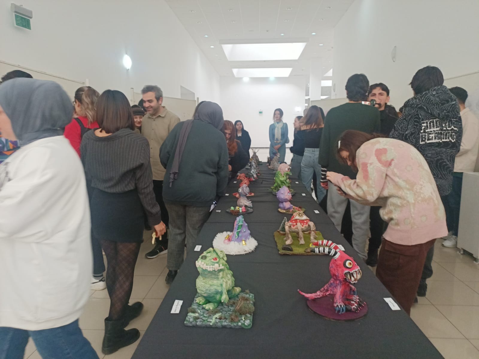 "Sevimli Canavarlar" Üç Boyutlu Sanat Atölyesi Sergisi Açıldı. 12