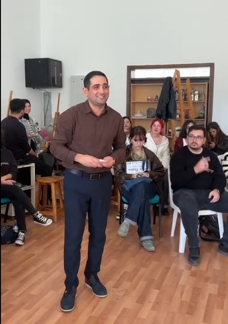 Doç. Dr. Hasan Hasanov "Pentür: Renklerin İzinde" Başlıklı Çalıştay Gerçekleştirdi. 4