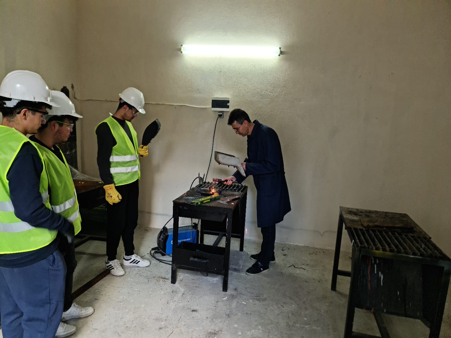 Balıkesir MYO’da Uygulama İmkanları Genişliyor: Yeni Kaynak Atölyesi Hizmete Açıldı 2