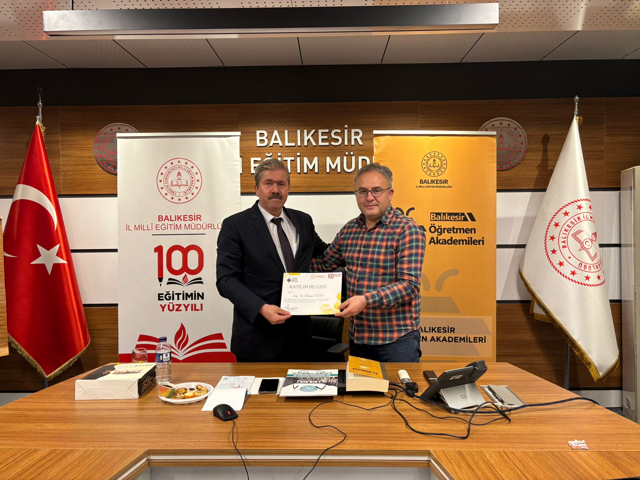 Fakültemiz Dekanı Prof. Dr. Mehmet Özkan, Balıkesir İl Milli Eğitim Müdürlüğü Öğretmen Akademileri Biyografi Akademisi çerçevesinde düzenlenen programa katıldı.