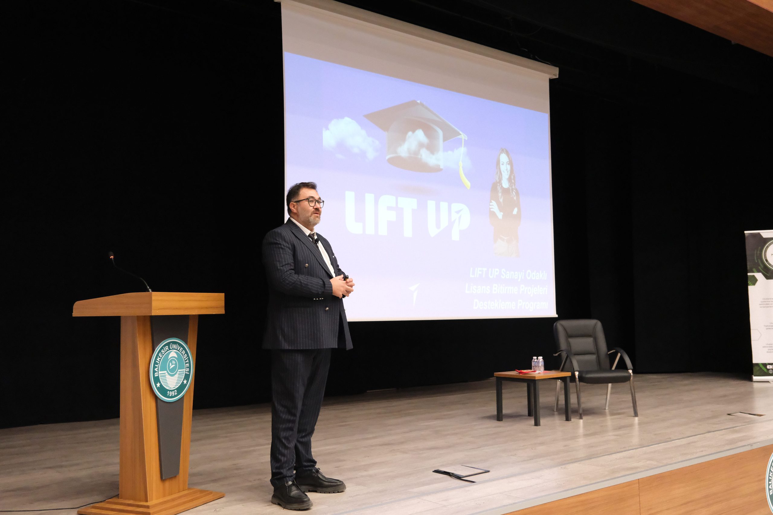 Conference on R&D and University-Industry Collaboration in the Aviation Sector at Balıkesir University 2