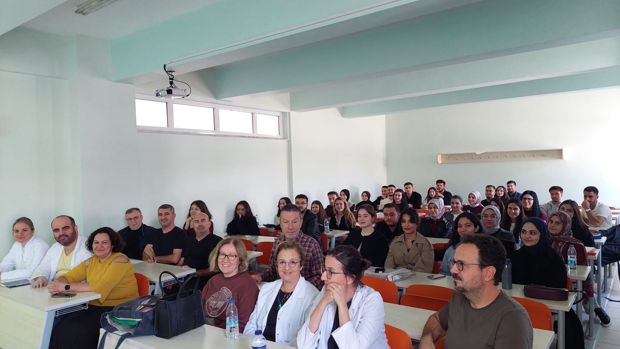 Matematik Bölümü 4. Sınıf Öğrencileri Seminer Sunumlarına Başladı 8