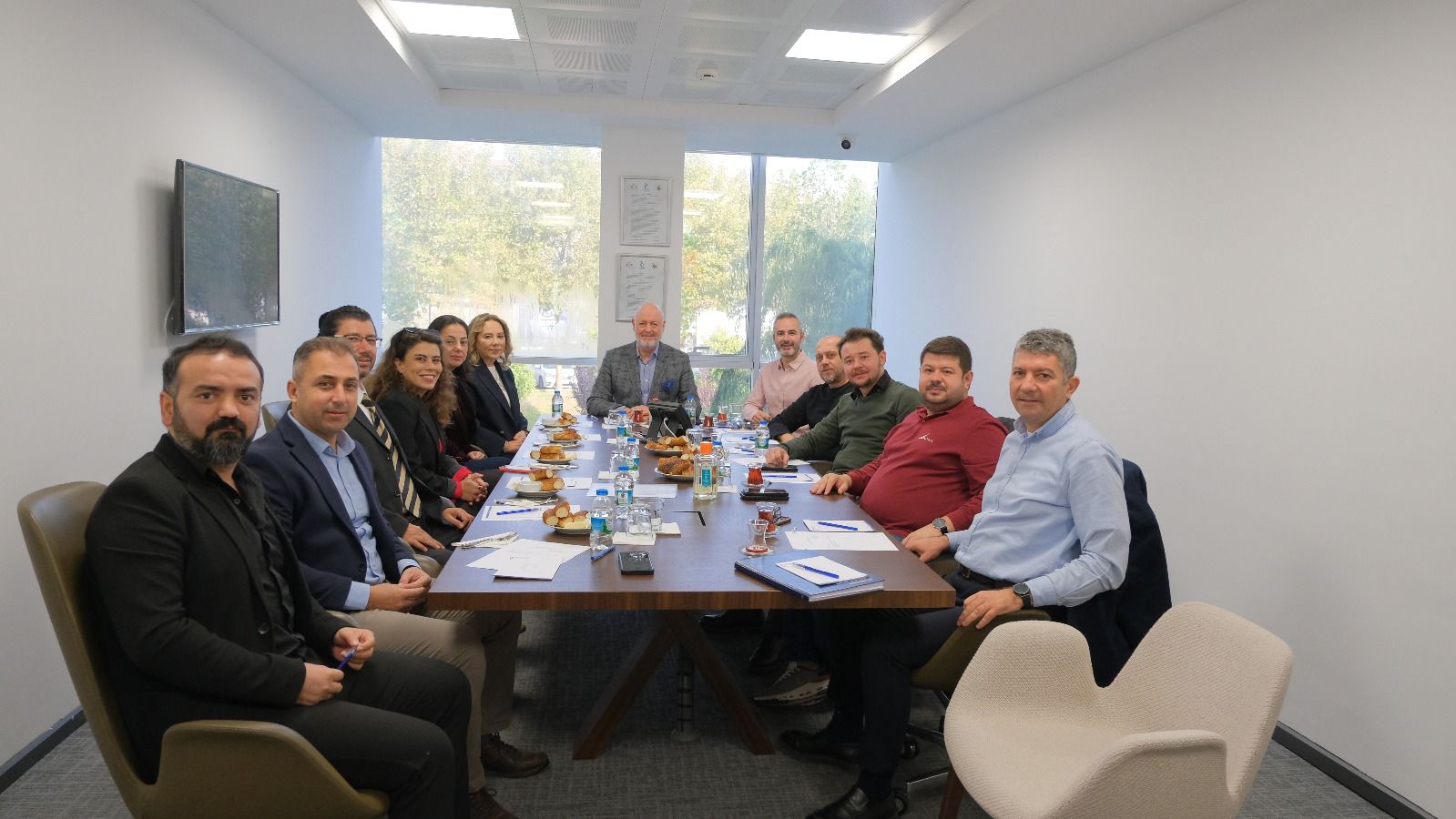 Balıkesir Vocational School and BAÜN TTO Meet with Automotive Sector Representatives 1