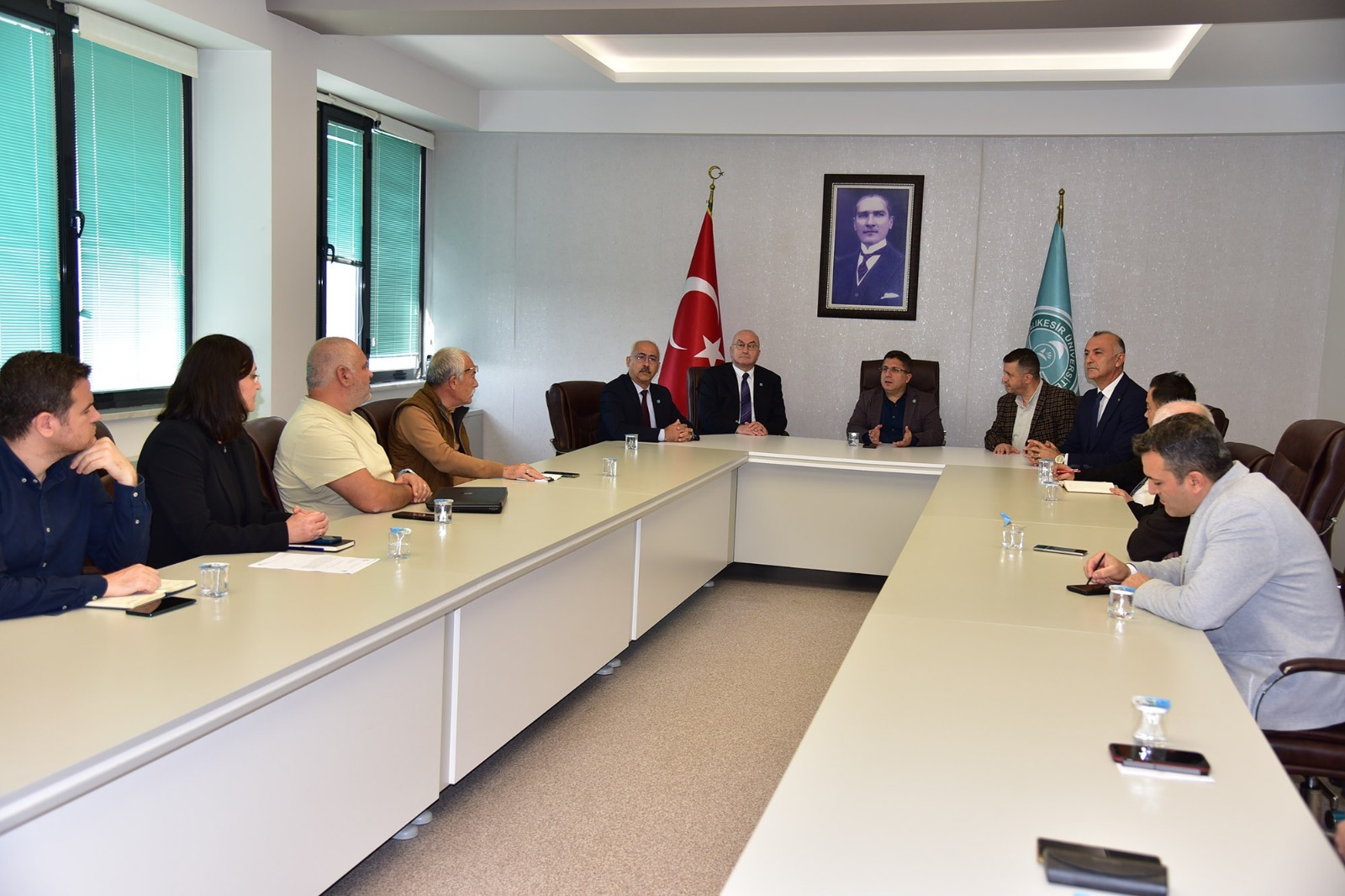 BAÜN’de Kriz Yönetimi Değerlendirmeleri Kapsamında Rektör Oğurlu Başkanlığında Yeni Toplantı Gerçekleştirildi 2