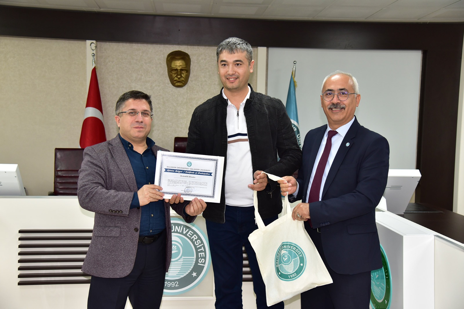 BAÜN ve Gülistan Devlet Üniversitesi İş Birliğinde Ortak Akademik Program Tamamlandı 7
