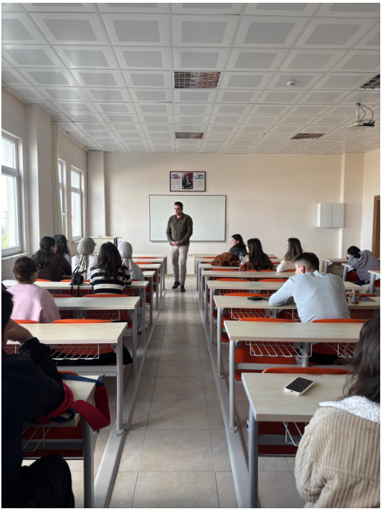  Paramediğin Rolü Konulu Mezun Buluşması Gerçekleştirildi. 1