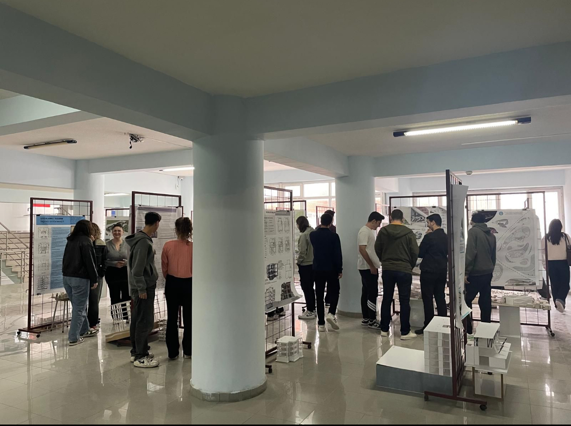 BAÜN Mimarlık Bölümü Sergisi Açıldı! 4