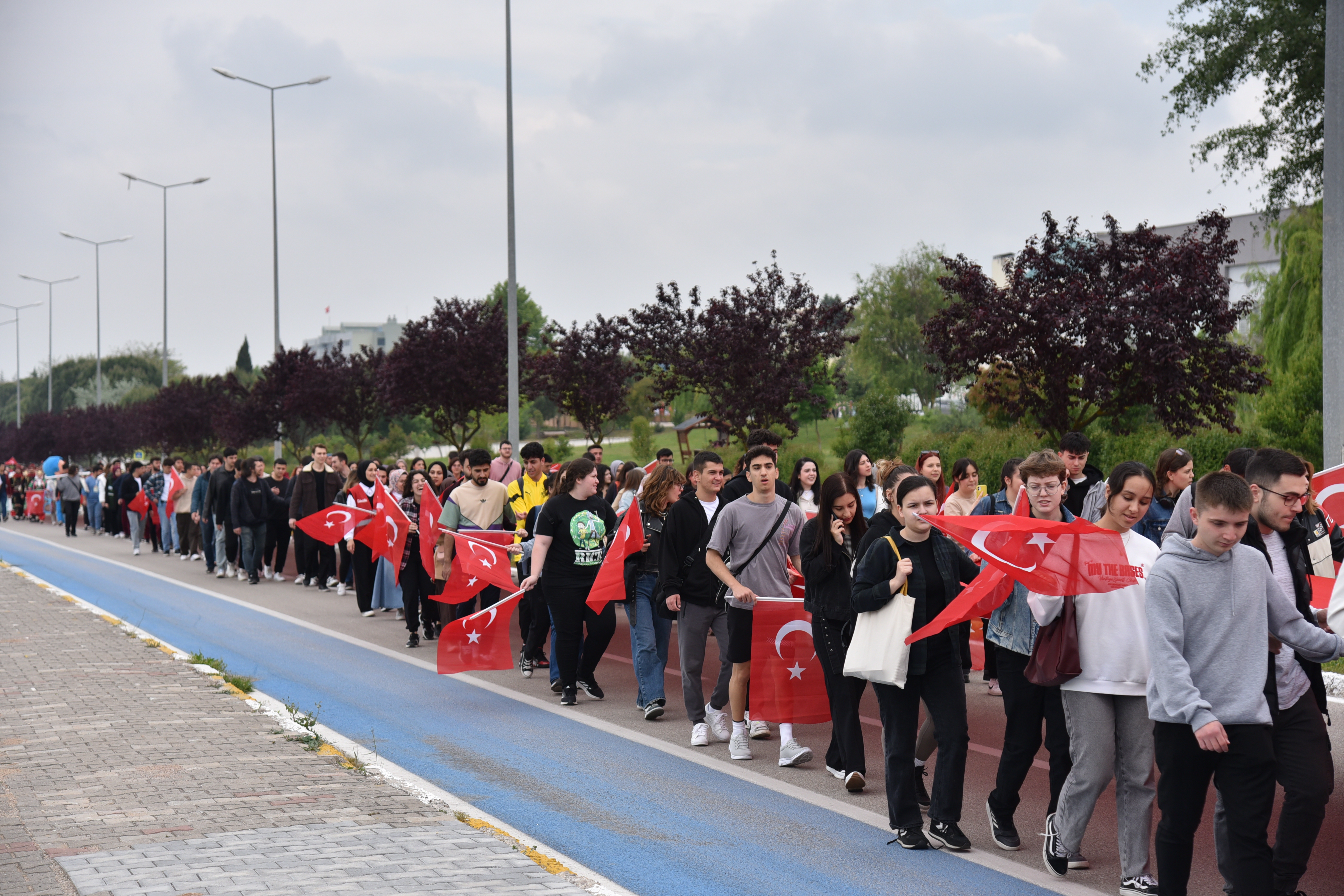 Balıkesir Üniversitesinde Gençlik Haftası Bilim, Kültür, Sanat ve Spor Etkinlikleri Gerçekleştirdi