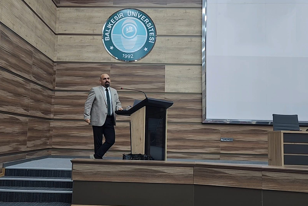 Fakültemiz Fiziksel Tıp ve Rehabilitasyon Anabilim Dalı tarafından İnme Rehabilitasyonunda Multidisipliner Yaklaşımın Önemi konulu seminer gerçekleştirildi. 2