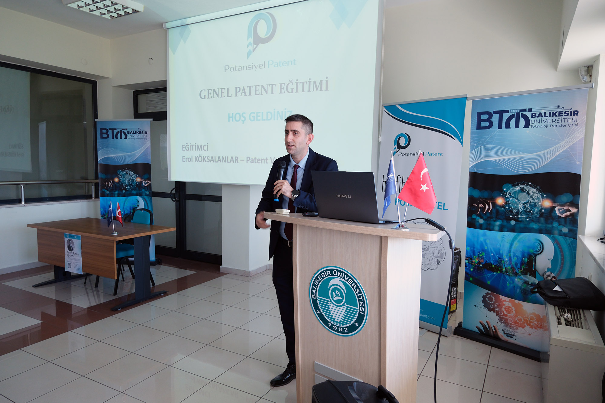 BAÜN’de Fikri Mülkiyet Bilinci Yükseliyor: TTO'nn Temel Patent Eğitimi Yoğun İlgi Gördü 3