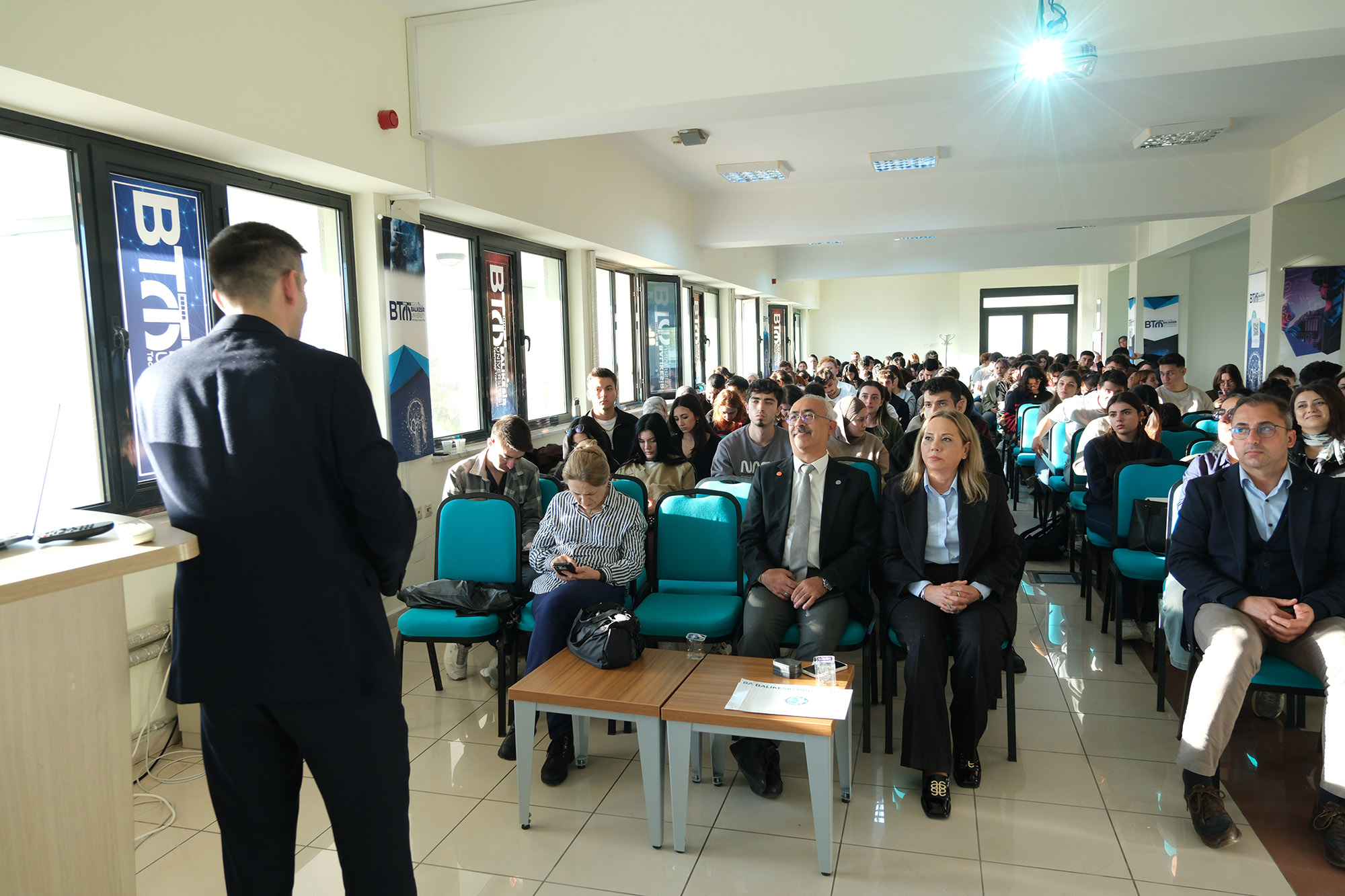 BAÜN’de Fikri Mülkiyet Bilinci Yükseliyor: TTO'nn Temel Patent Eğitimi Yoğun İlgi Gördü 2
