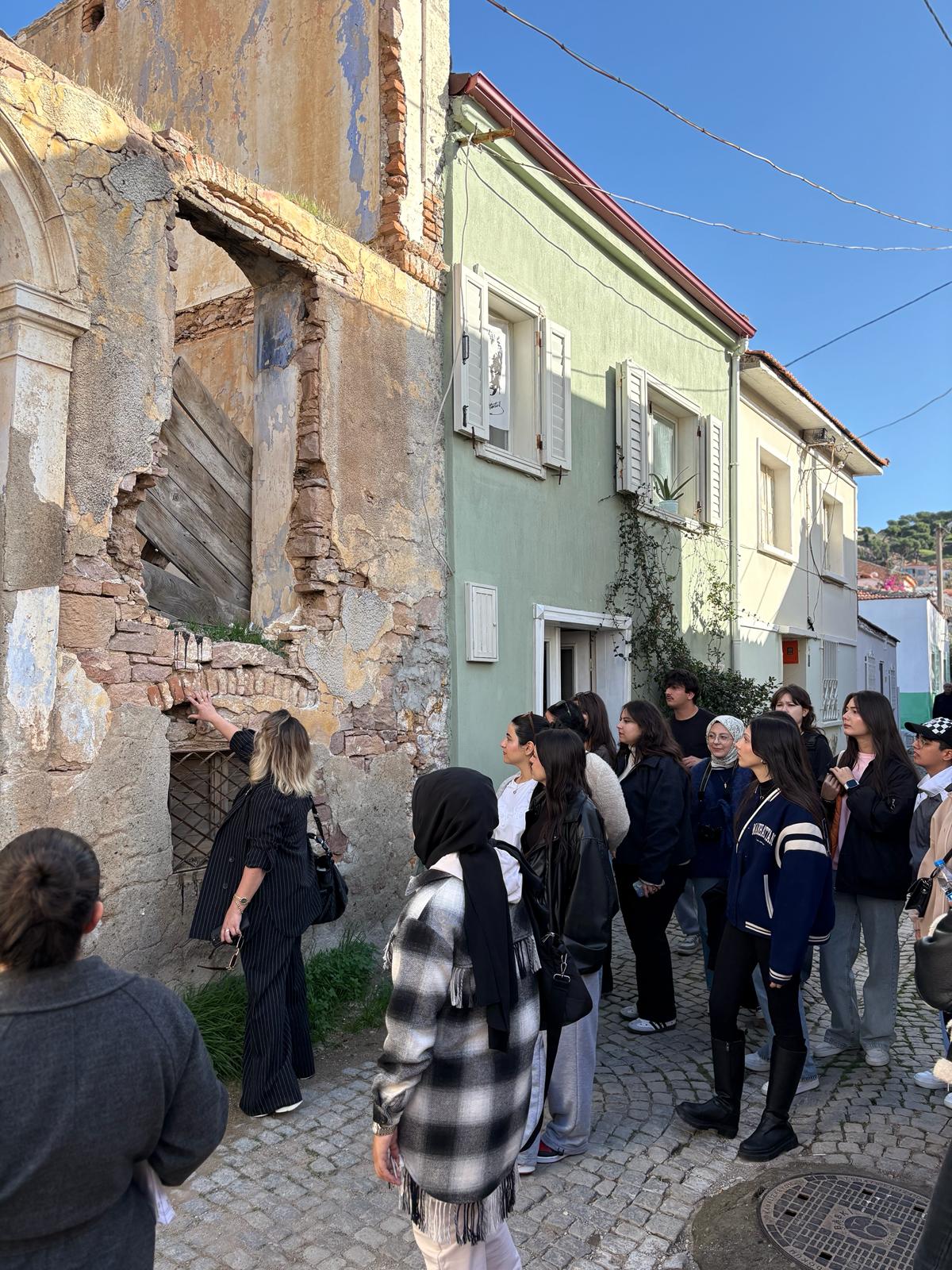 Taş Konservasyonu I dersi kapsamında tarihi yapılar yerinde incelendi 2