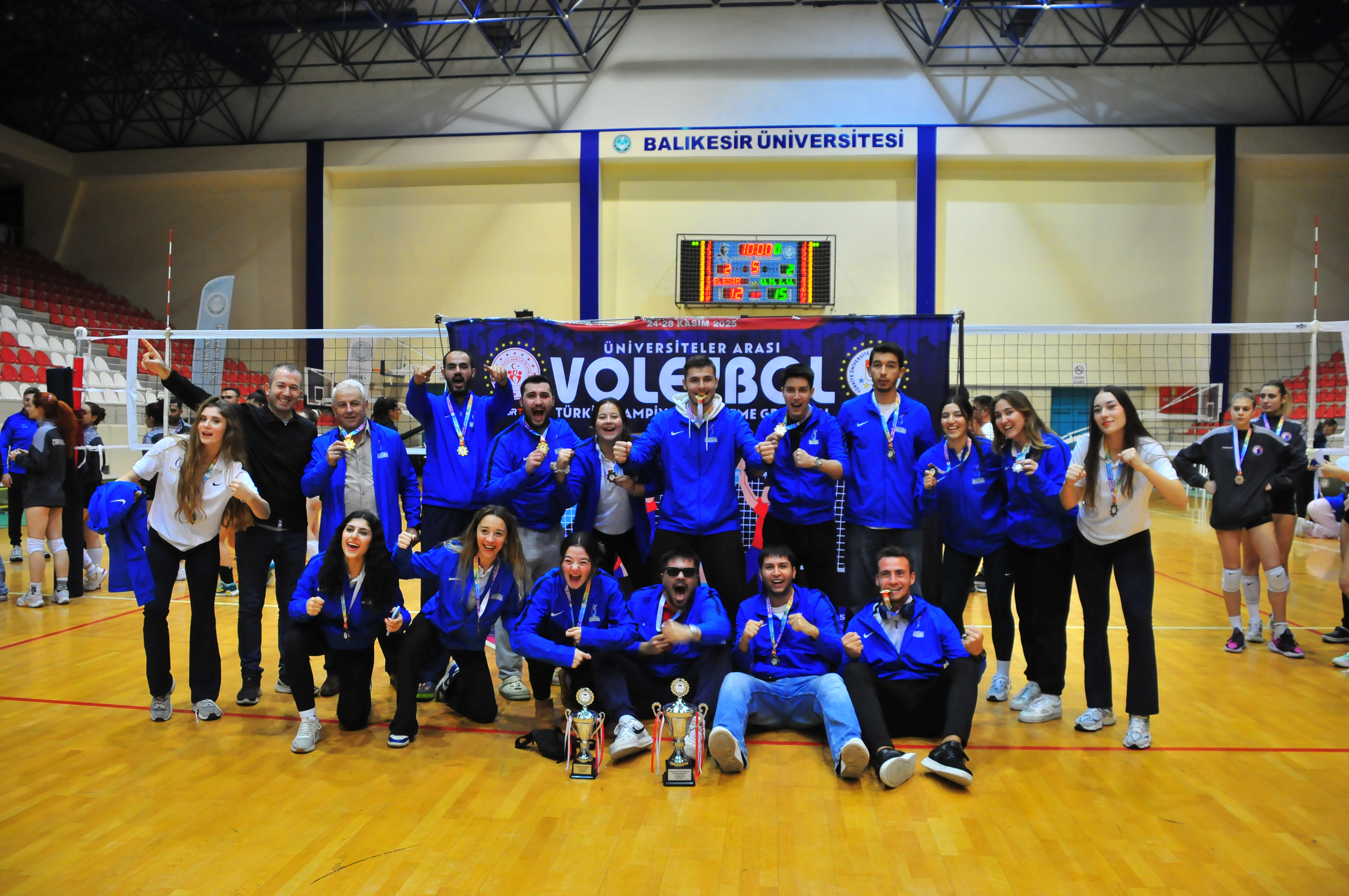 Spor Dostu Kampüs BAUN Kadın Voleybol Takımından Büyük Başarı Ünilig de Birincilik Kupası 2