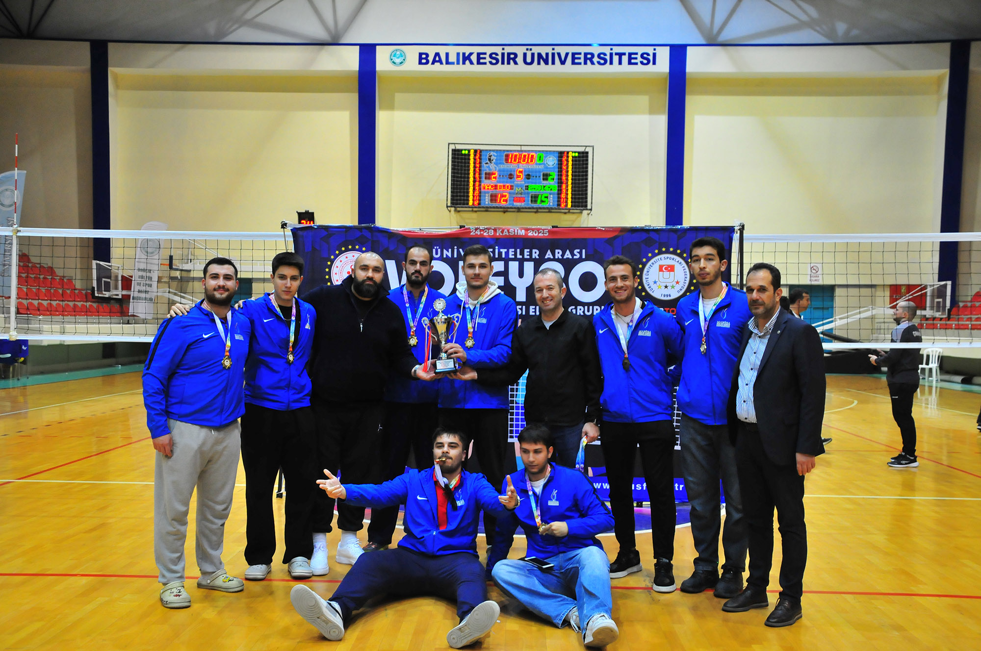 Spor Dostu Kampüs BAÜN’de Kadın Voleybol Takımından Büyük Başarı: Ünilig’de Birincilik Kupası 2