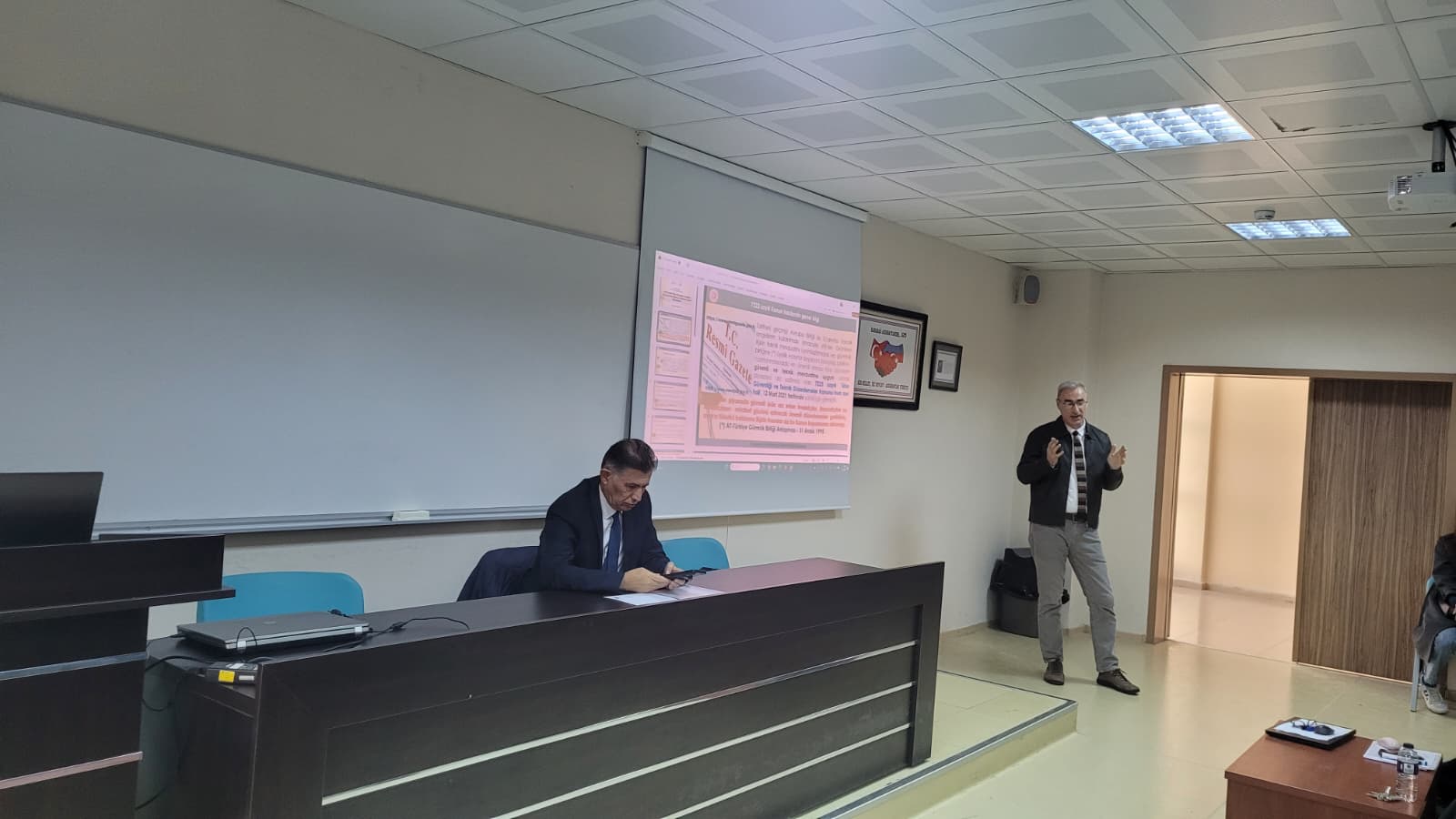 7223 sayılı Ürün Güvenliği ve Teknik Düzenlemeler Kanunu ve CE İşareti Yönetmeliği Hakkında Genel Bilgilendirme Semineri Gerçekleştirildi. 3