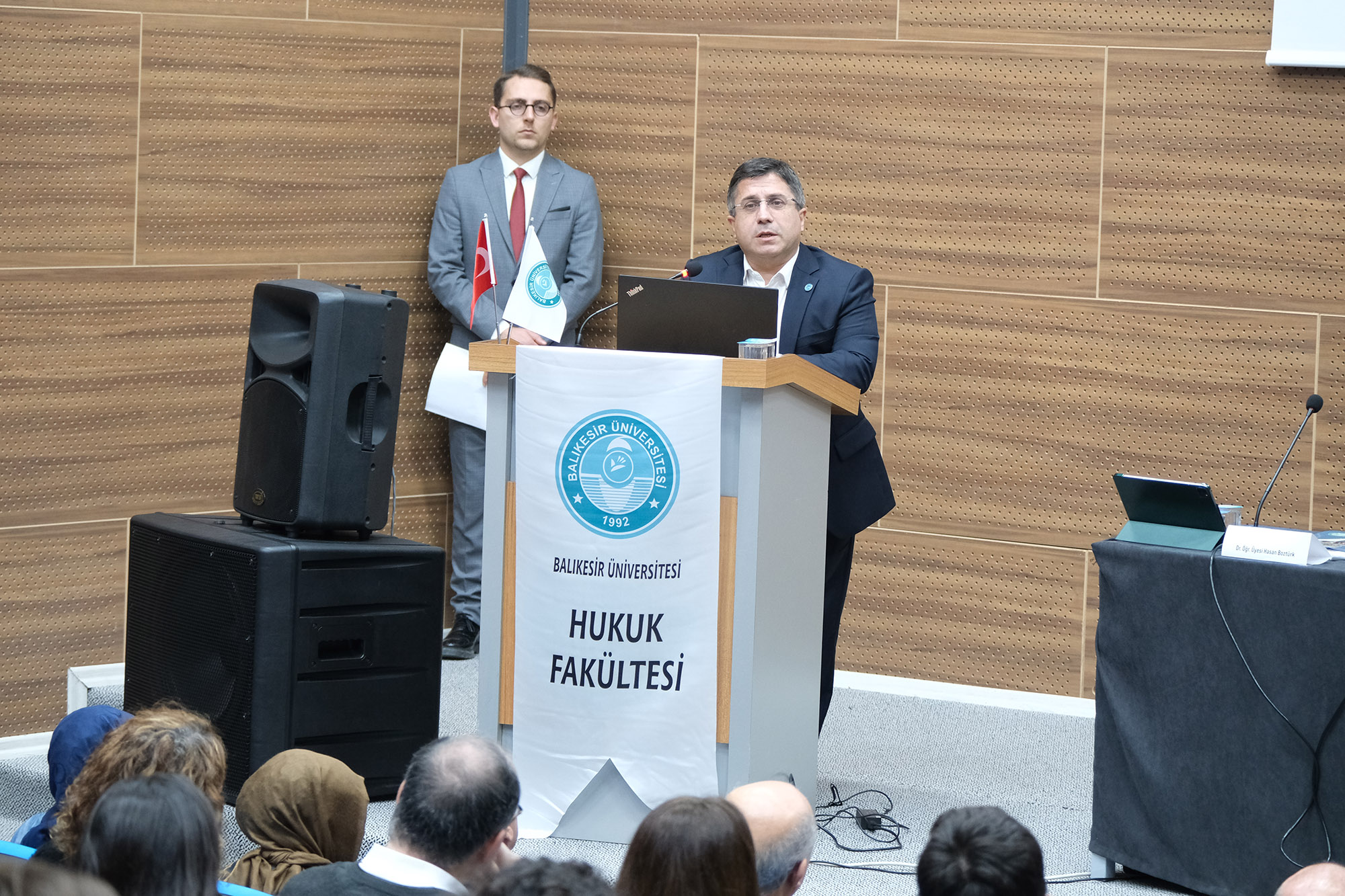 BAÜN’den Uluslararası Hukuka Önemli Katkı: Savaş ve Çatışma Konferansı Gerçekleştirildi 6