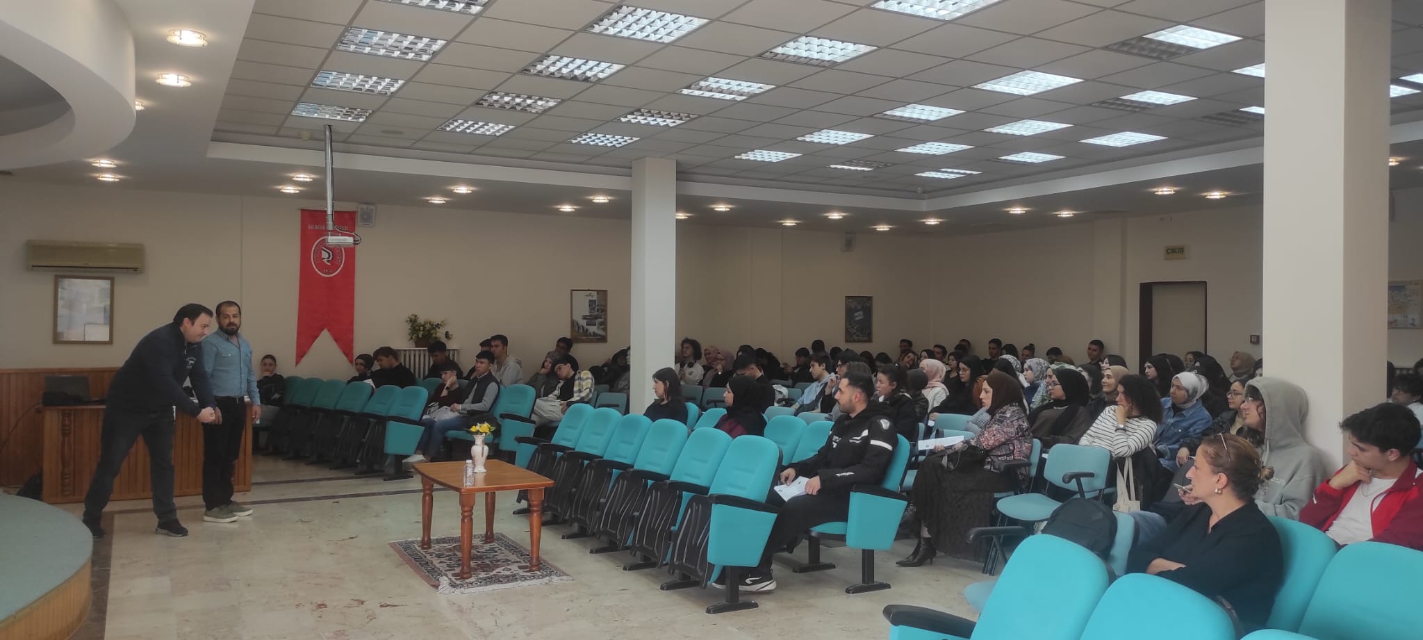 Turizm Fakültesi Gastronomi ve Mutfak Sanatları Bölümü Öğrencilerine İş Sağlığı ve Güvenliği Eğitimi 15