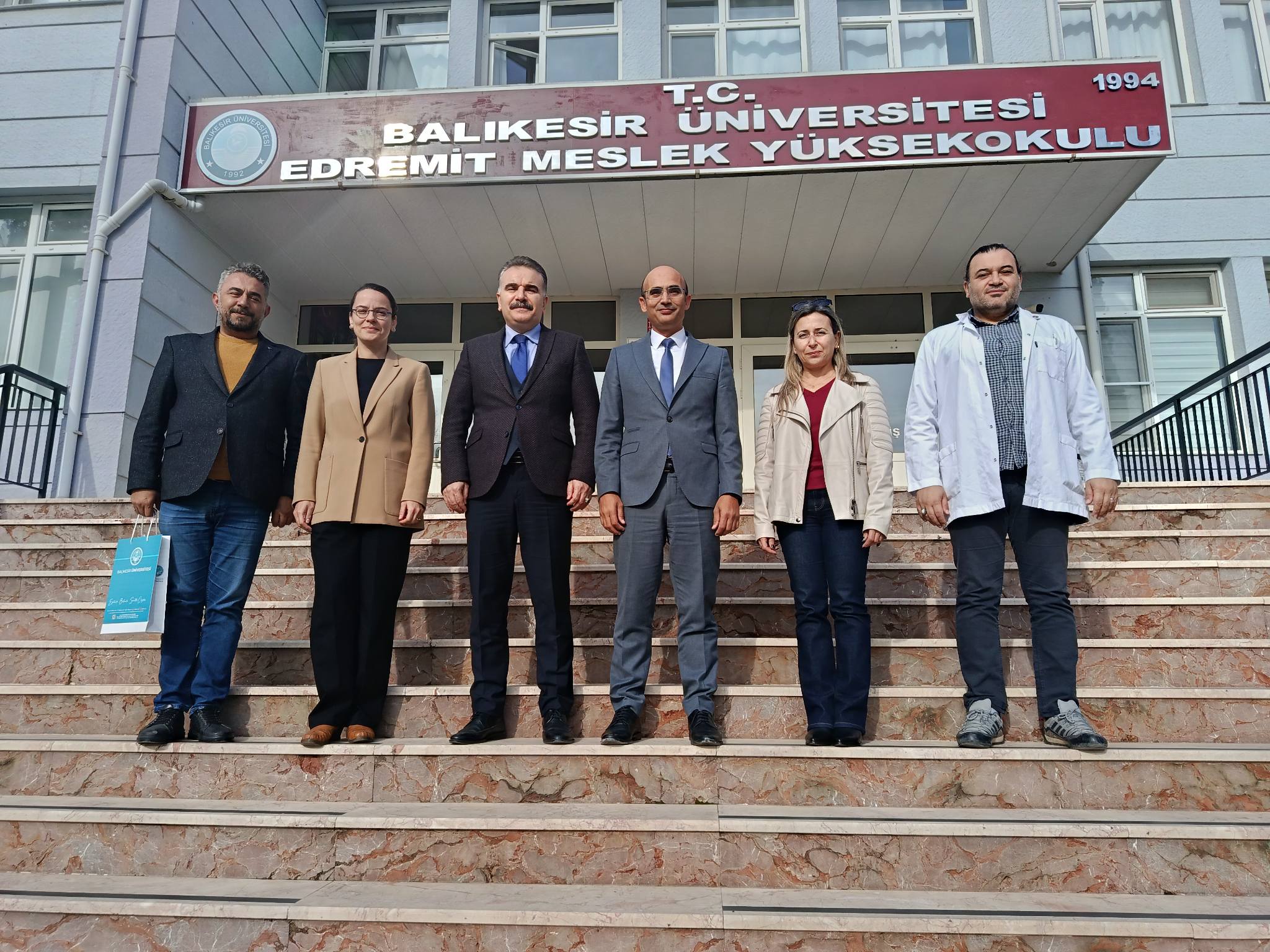 District Governor Ahmet Odabaş Visits Edremit Vocational School 2