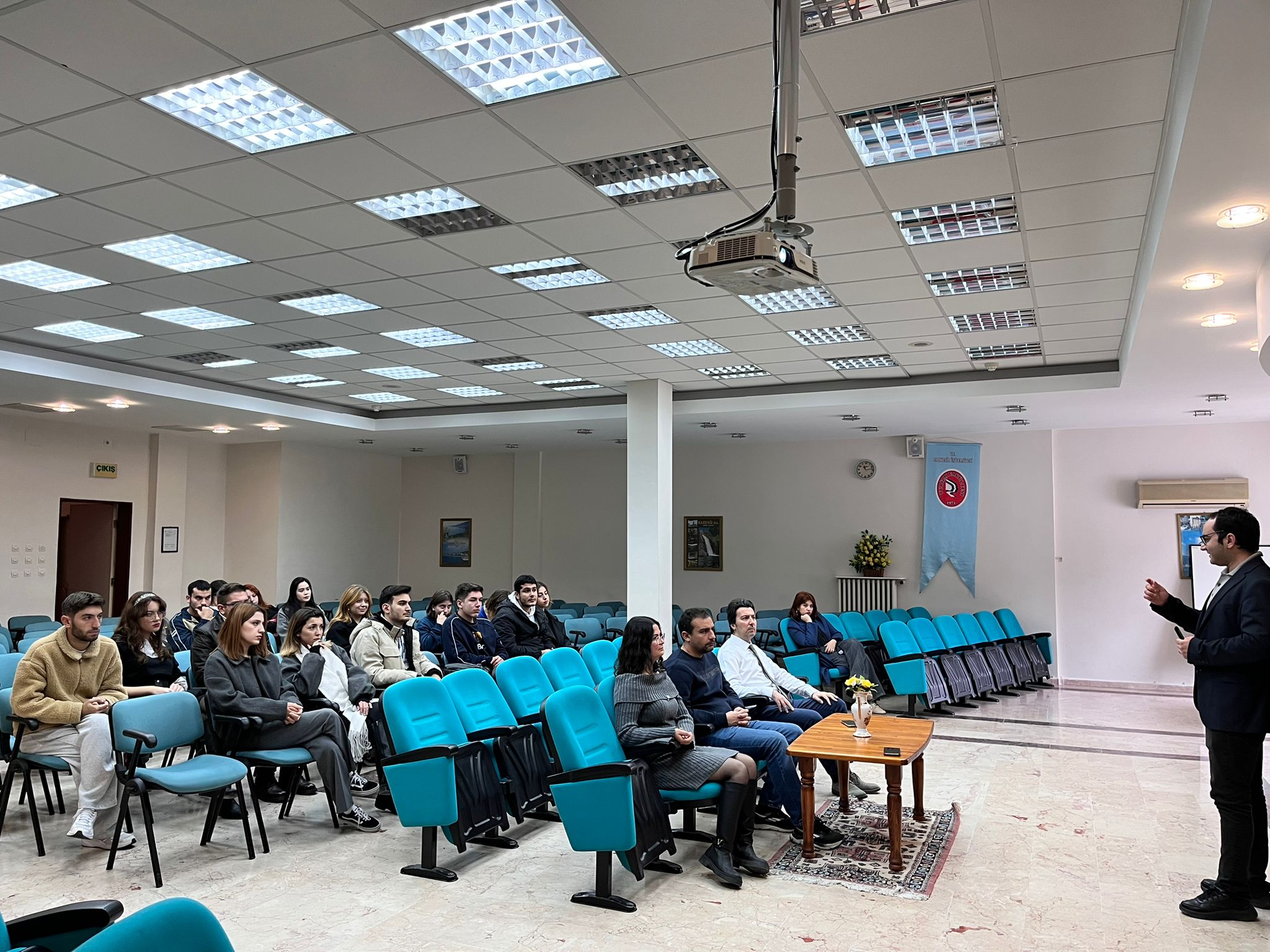Staj Değerlendirme - Bilgi Paylaşımı Toplantısı Düzenlendi
