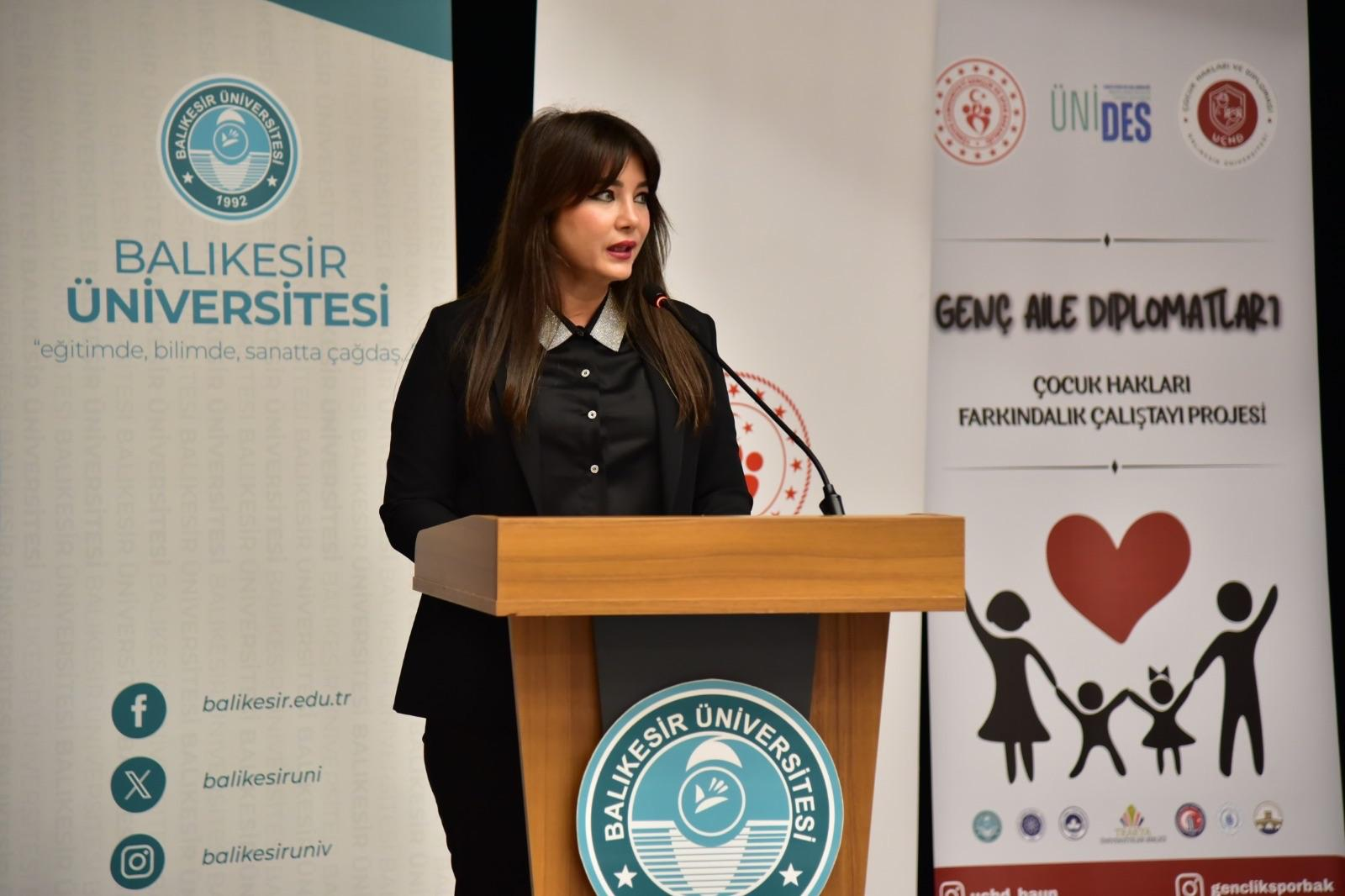 BAÜN’de Aile Yılı Çalıştayı “Geleceğin Güvencesi: Güçlü Aile, Dayanıklı Toplum” Temasıyla Gerçekleştirildi 3