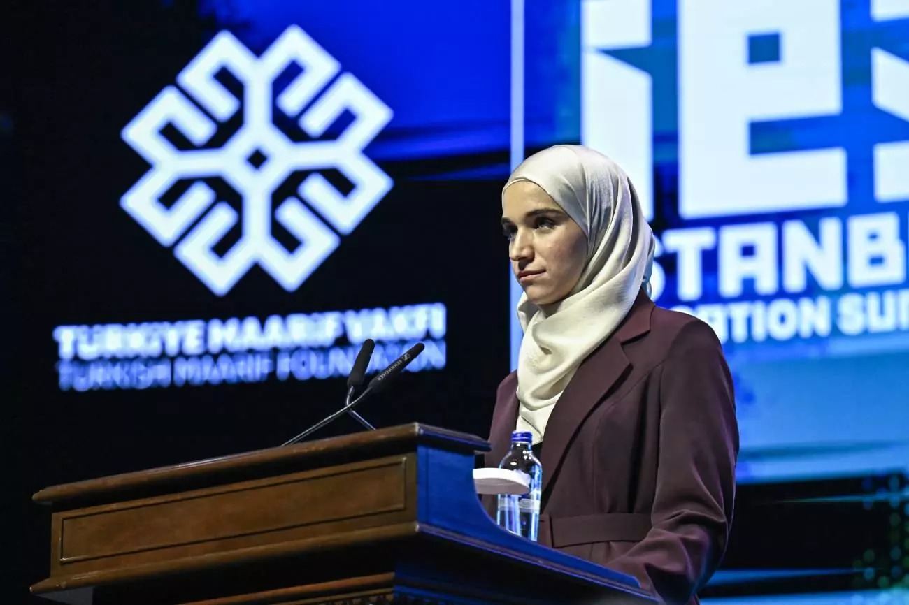 BAÜN, Türkiye Maarif Vakfının düzenlediği 5. İstanbul Eğitim Zirvesinde Temsil Edildi 3