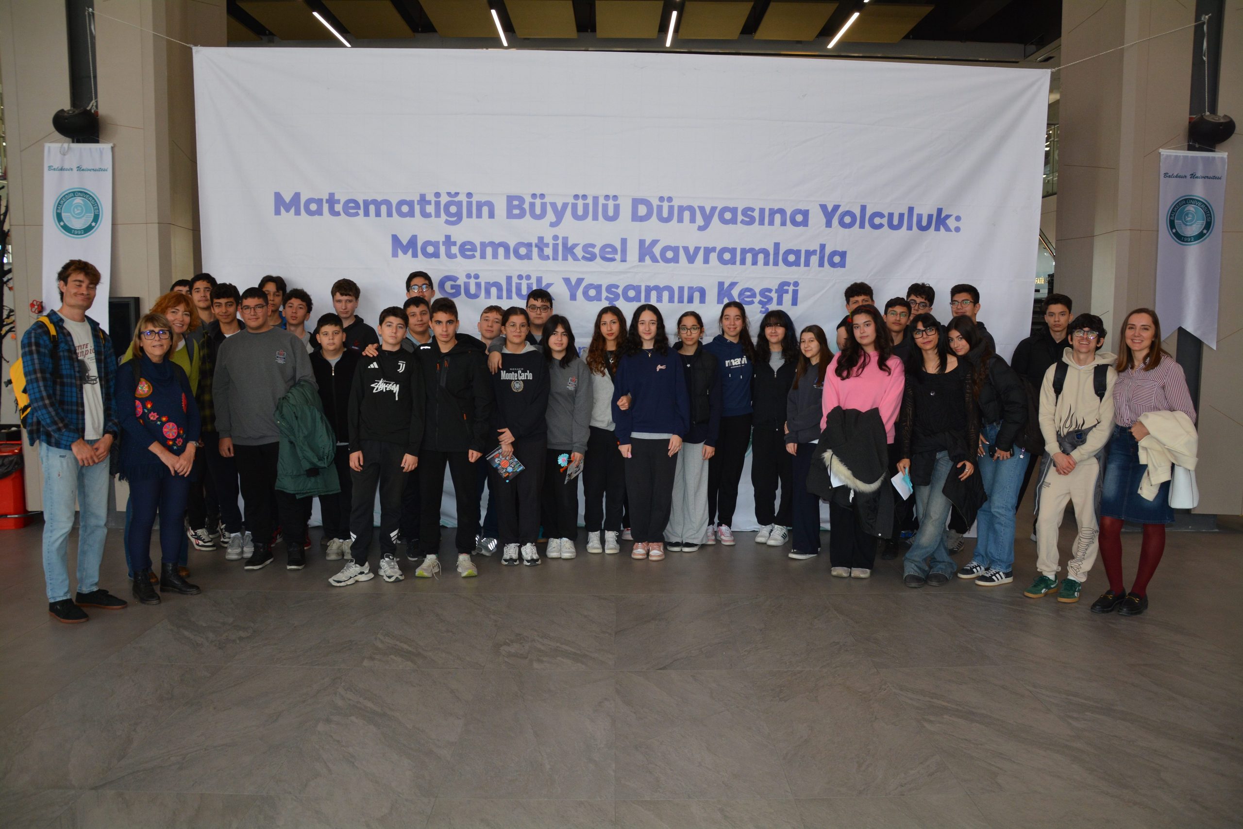 Matematiğin Büyülü Dünyasına Yolculuk Bilim Şenliği 6 Binin Üzerinde Katılımcıyla Büyük Coşkuyla Gerçekleşti 31