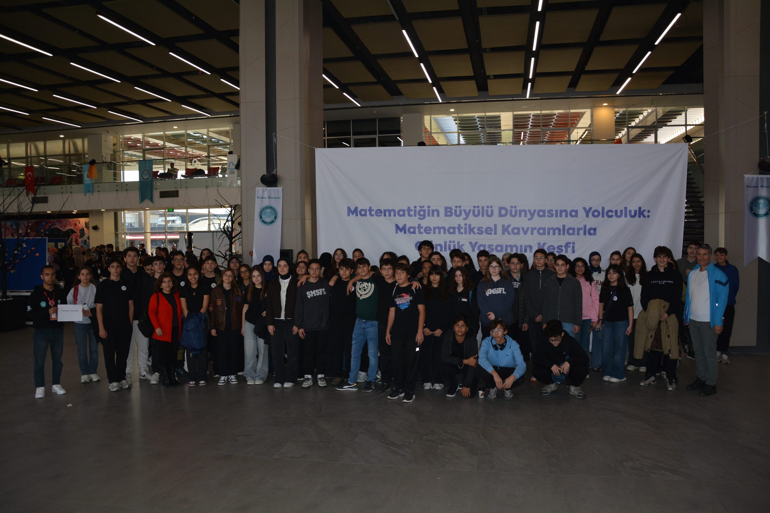 Matematiğin Büyülü Dünyasına Yolculuk Bilim Şenliği 6 Binin Üzerinde Katılımcıyla Büyük Coşkuyla Gerçekleşti 107
