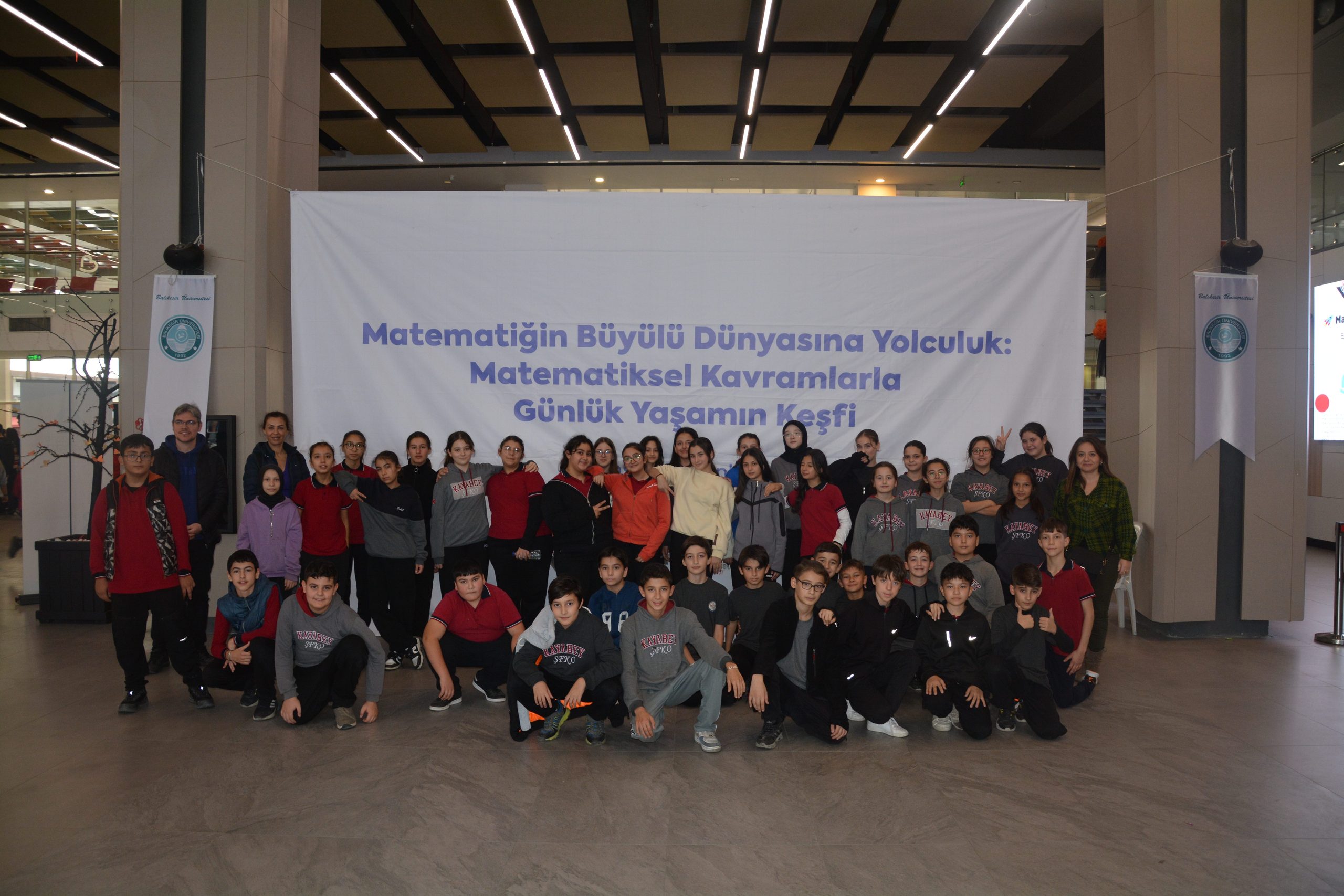 Matematiğin Büyülü Dünyasına Yolculuk Bilim Şenliği 6 Binin Üzerinde Katılımcıyla Büyük Coşkuyla Gerçekleşti 118