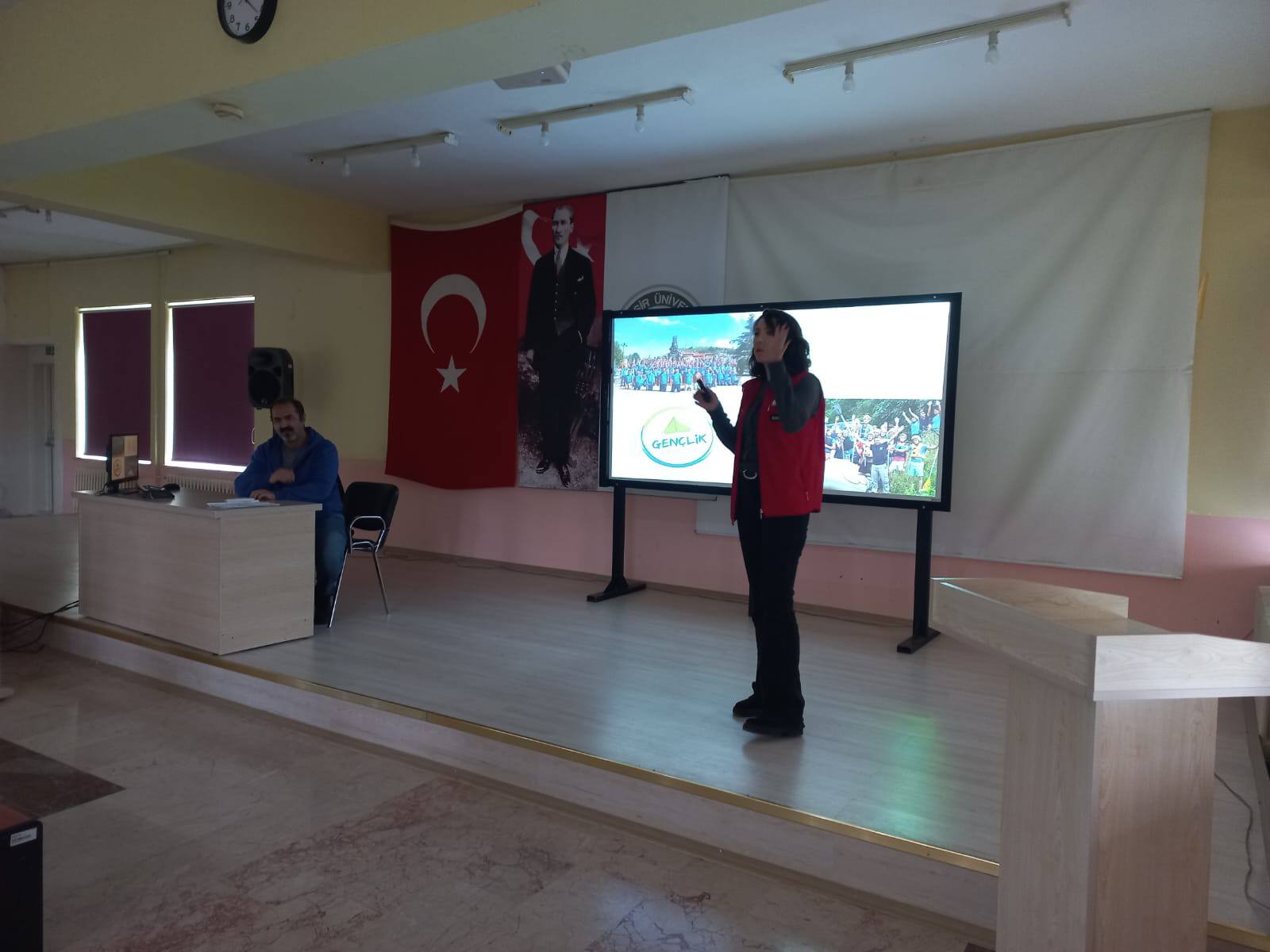 A promotional event was organized for the students of our vocational school by the Edremit District Youth Center Directorate 5